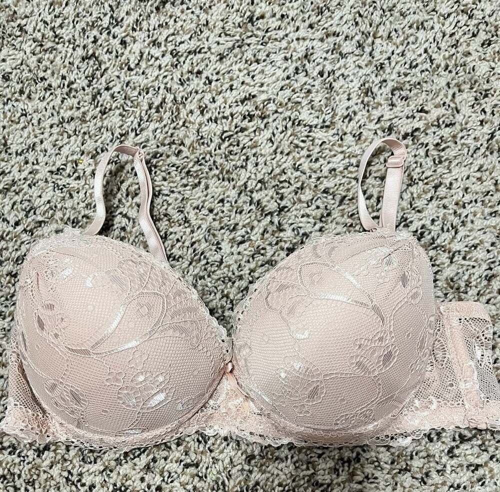 Sophie B Pushup Lace Bra Size 36B Pink
